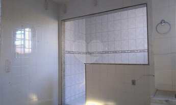 Imagem 7: Ótimo apartamento, prédio único com apenas três andares, um por andar, coração Vila da Pen