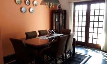 Imagem 7: Casa em Condomínio Clube, ideal para RETROFIT! OPORTUNIDADE! 364 metros quadrados com 4 do