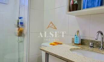 Imagem: Apartamento com 2 dormitórios e varanda