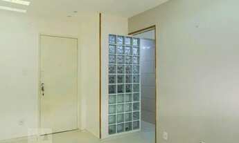 Imagem 4: Apartamento para Aluguel - Laranjeiras, 2 Quartos, 53 m2