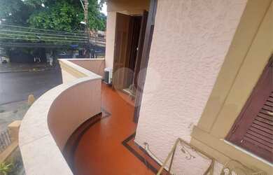 Imagem 6: Casa frente única no terreno [VP