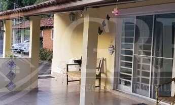 Imagem 4: Aluga-se Casa de 3 dormitórios no condomínio Lagoinha Jacarei/SP