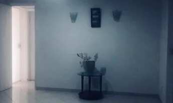 Imagem 4: Maravilhosa suíte master com 50m2 , com um super closet no melhor point da Barra!