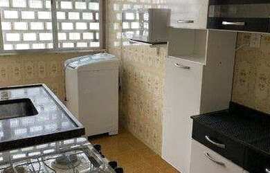 Imagem 8: Apartamento na quadra da praia, com 1 dormitório, 1 Vaga coletiva, à venda, 45 m² por R$ 2