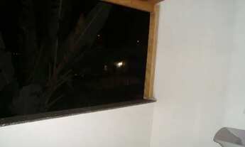 Imagem 2: Kitinete ou Quitinete ou Quarto com Sacada