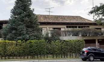 Imagem: Casa para venda possui 830 metros quadrados