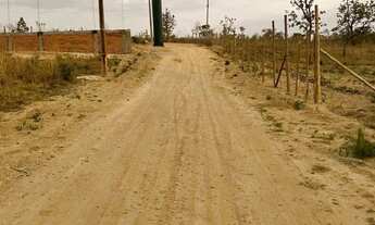 Imagem 6: Vendo Lote com 210 (M²) com água e luz na Região do Mercado Sabona.