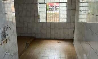 Imagem 3: VENDE-SE ESTA CASA - EXCELENTE OPORTUNIDADE - ÓTIMA LOCALIZAÇÃO - CUSTO BENEFICIO