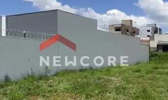 Imagem: Lote em Rua Sampaio - Laranjeiras - Uberlândia/MG