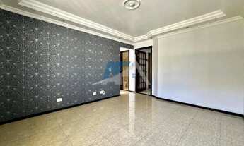 Imagem 3: Sobrado à venda no bairro Bom Jesus São José dos Pinhais