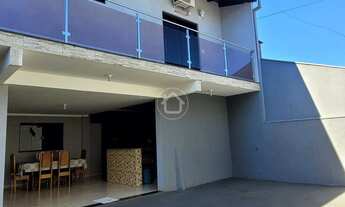 Imagem: SOBRADO COM 2 SALÕES ALUGADOS