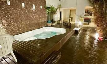 Imagem: Casa de condomínio em Avenida Alberto Lamego