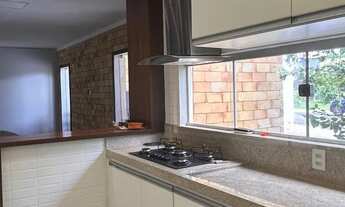 Imagem 7: Casa de condomínio para aluguel possui 183 metros quadrados com 3 quartos