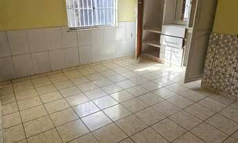 Imagem 11: Alugo casa de 3 quartos - subida - 2 ruas acima SMTT