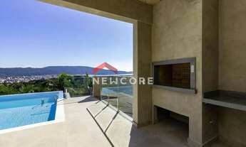 Imagem: Casa em Rua Tintureira - Centro - Bombinhas/SC