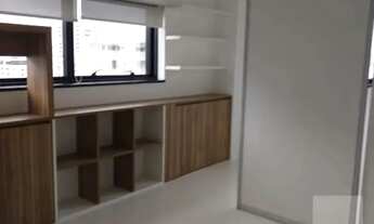 Imagem 2: Edifíco moderno, com catraca eletrônica e deslocamento rápido para usuários!