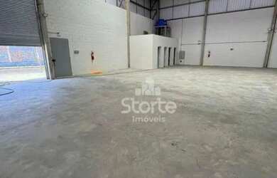 Imagem 2: Galpão para alugar, 460 m² por R$ 12.000,00/mês - Marta Helena - Uberlândia/MG