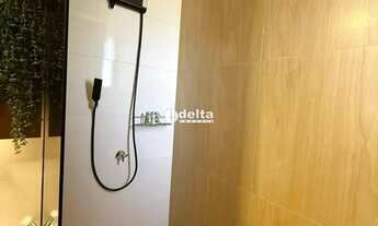 Imagem 16: Apartamento com 3 quartos sendo 1 suíte disponível para venda no bairro Tubalina em Uberlâ