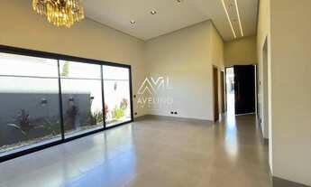 Imagem 5: Casa Térrea de Alto Padrão Fachada Imponente e Arquitetura Contemporânea