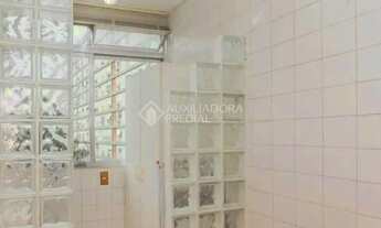 Imagem 4: Imóvel para aluguel tem 35 metros quadrados com 1 quarto em Petrópolis - Porto Alegre - RS