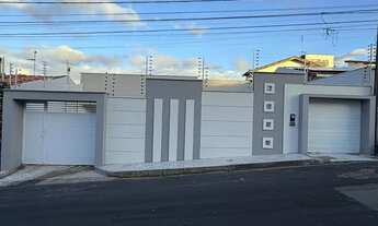 Imagem: Casa no Cohafuma 350m2 6 quartos sendo 2