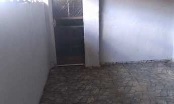 Imagem: Barracões de aluguel