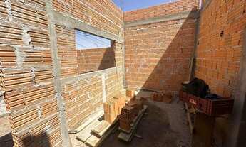 Imagem 5: Casa para Venda em Londrina, Pacaembu, 3 dormitórios, 1 suíte, 2 banheiros, 1 vaga