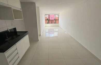 Imagem 2: Imóvel p/ aluguel c/ 2 quartos e a 3 quadras do mar em Manaíra - João Pessoa - PB