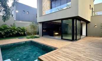 Imagem: Sobrado a venda com 315 m², 5 Quartos