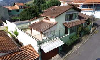 Imagem 6: Casa com 3 quartos à venda em Centro - MG