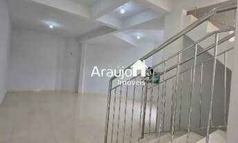 Imagem 2: Sobrado à venda no Residencial Barbara Raissa 208 Sul em Palmas-TO 2 quartos