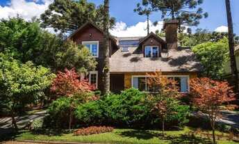 Imagem: Casa com 6 dormitórios à venda, 302 m²