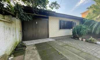 Imagem 2: Casa com 3 dormitórios e edicula para venda e locação no bairro Belém Novo