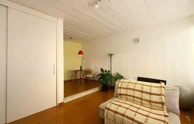 Imagem 4: Casa com Edícula nos fundos, total de 5 dormitórios no Bairro gloria