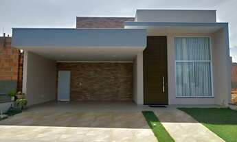 Imagem 2: Casa de condomínio térrea para venda tem 265 metros quadrados com 3 quartos