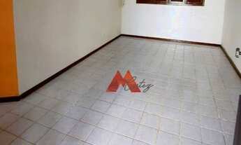 Imagem 6: Excelente Casa com dois pavimentos para locação, 276 m² por R$ 2.600.00 - Candelária- Nata