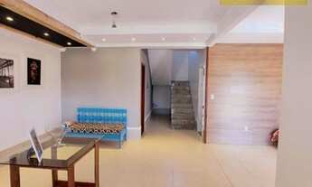 Imagem 4: Casa para Venda em Iguaba Grande, Centro, 5 dormitórios, 1 suíte, 3 banheiros, 1 vaga