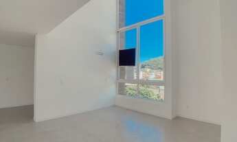 Imagem 2: Amplo Apartamento c/3 Suítes e Pé Direito Duplo nas Imediações da Vila Germânica