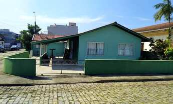 Imagem: Casa bem Localizada-Centro Piçarras