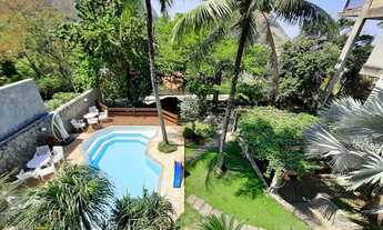 Imagem 2: Casa à venda no bairro Itacoatiara - Niterói/RJ