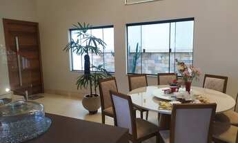 Imagem 2: CASA SÃO SEBASTIÃO - 1 SUÍTE + 2 QUARTOS