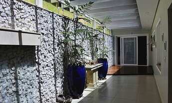 Imagem 10: Casa de condomínio térrea para venda possui 800 metros quadrados com 6 quartos