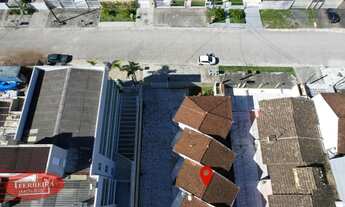 Imagem 3: Sobrado Geminado bem Localizado