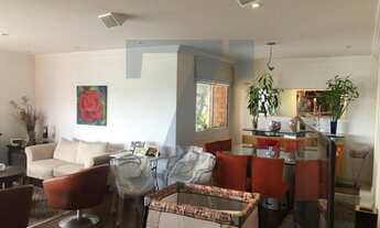 Imagem 2: Apartamento em Excelente localização de Moema com Vista Maravilhosa - 220 m² com 4 dormitó