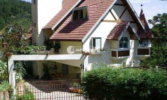 Imagem 1: Santo Antônio do Pinhal - Casa de Condomínio - Centro