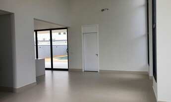 Imagem 2: Casa de condomínio Alphaville 3 com 217 m² com 3 suítes - 4 banheiros - Votorantim SP