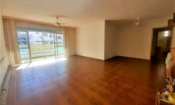 Imagem: 4 dormitórios,1 suíte 140 m² - 500m da