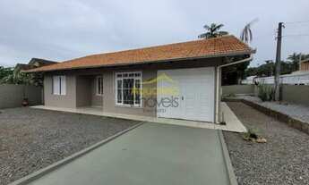 Imagem: Casa para aluguel com 4 quartos sendo 1