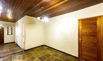 Imagem 3: Casa à Venda - São Lourenço, 4 Quartos, 120 m2