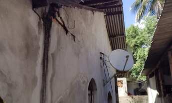 Imagem 5: Três casas Casa com 3 dormitórios